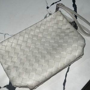 White Bottega veneta bag